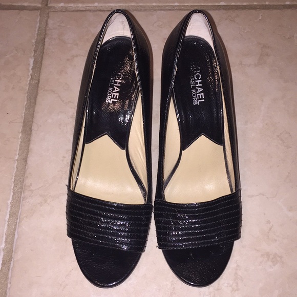 Michael Kors wedges - Picture 1 of 4